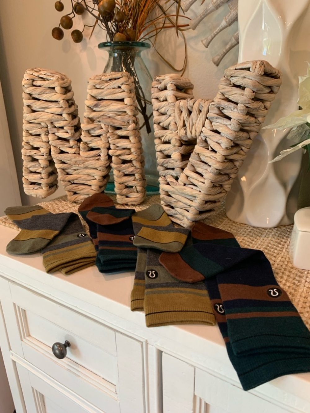 Brand New Lululemon athletica Striped Crew Socks Unisex (4) pairs Authentic